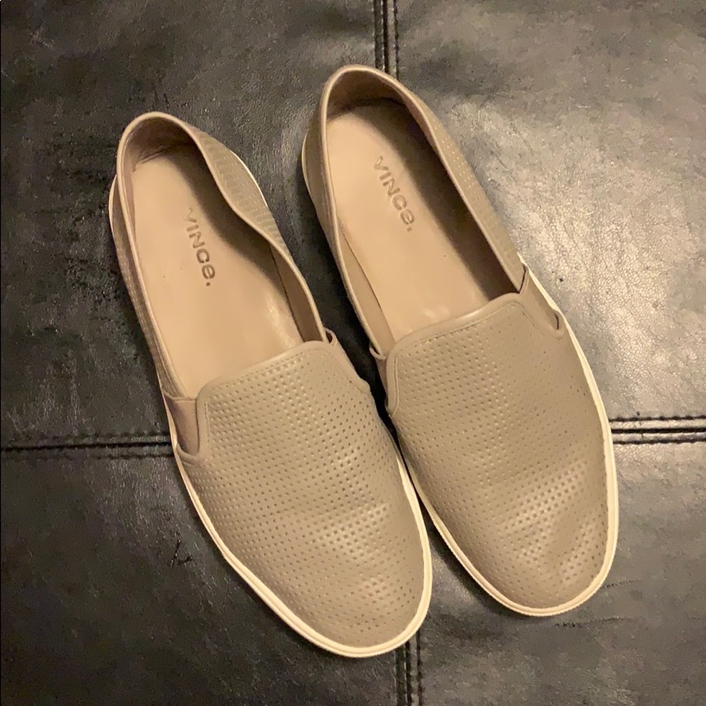 Vince grey perforated sneaker, slip-in s7.5